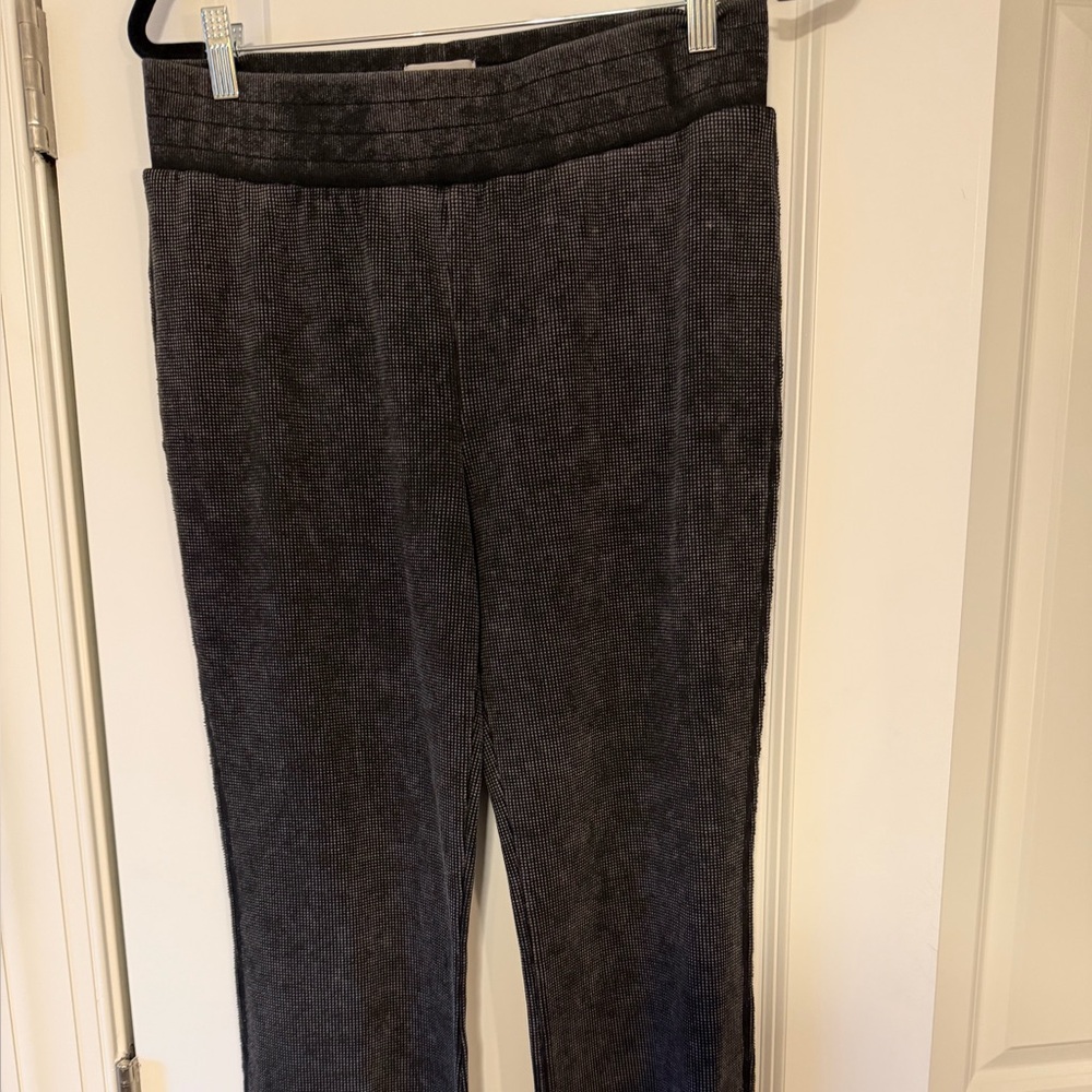 Women's Sunnyside by Sundry Pull On Waffle Knit Pants M